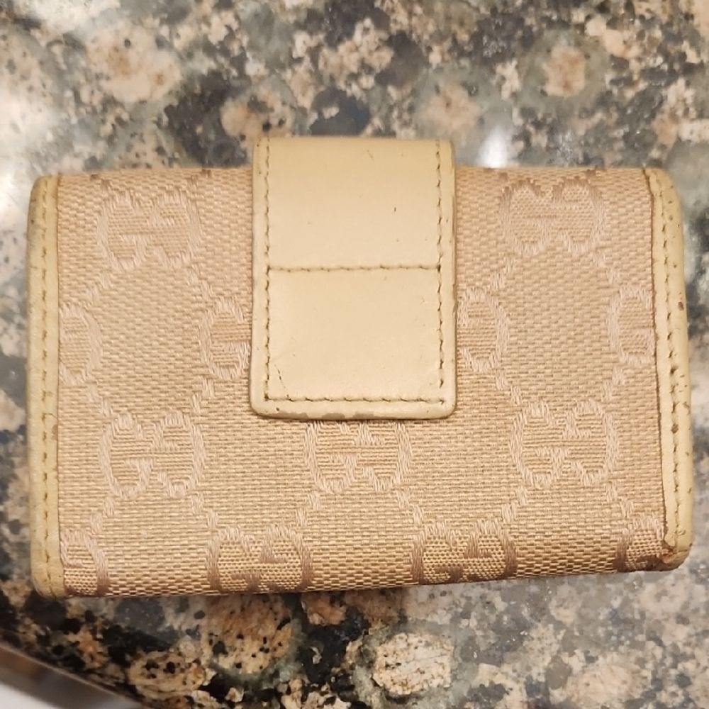 Gucci Beige and Cream Women's Wallet - Picture 3 of 5